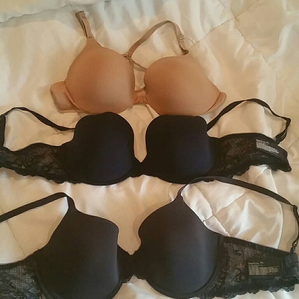 Women's Bras Size 38C